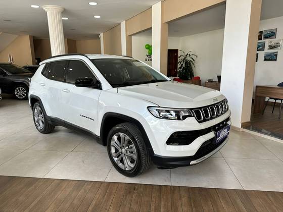 JEEP COMPASS 1.3 T270 TURBO FLEX LONGITUDE AT6 JEEP COMPASS 1.3 T270 TURBO FLEX LONGITUDE AT6